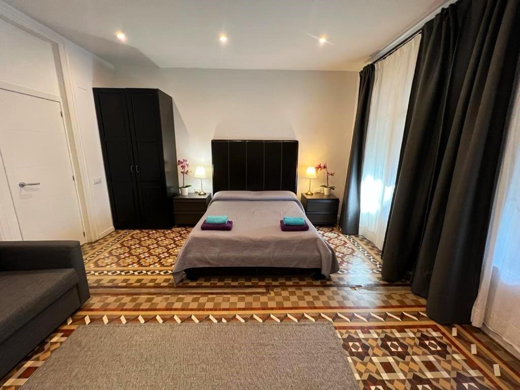 Rooms Balmes Barcelona Luaran gambar