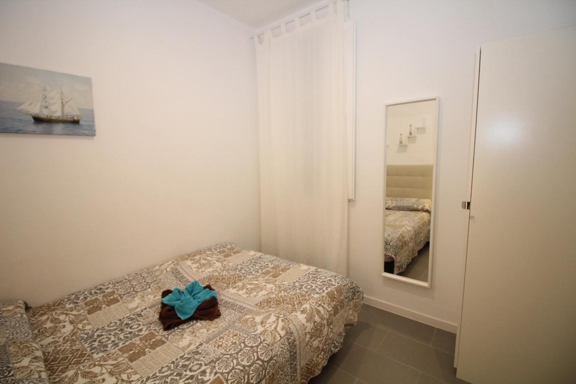 Rooms Balmes Barcelona Luaran gambar