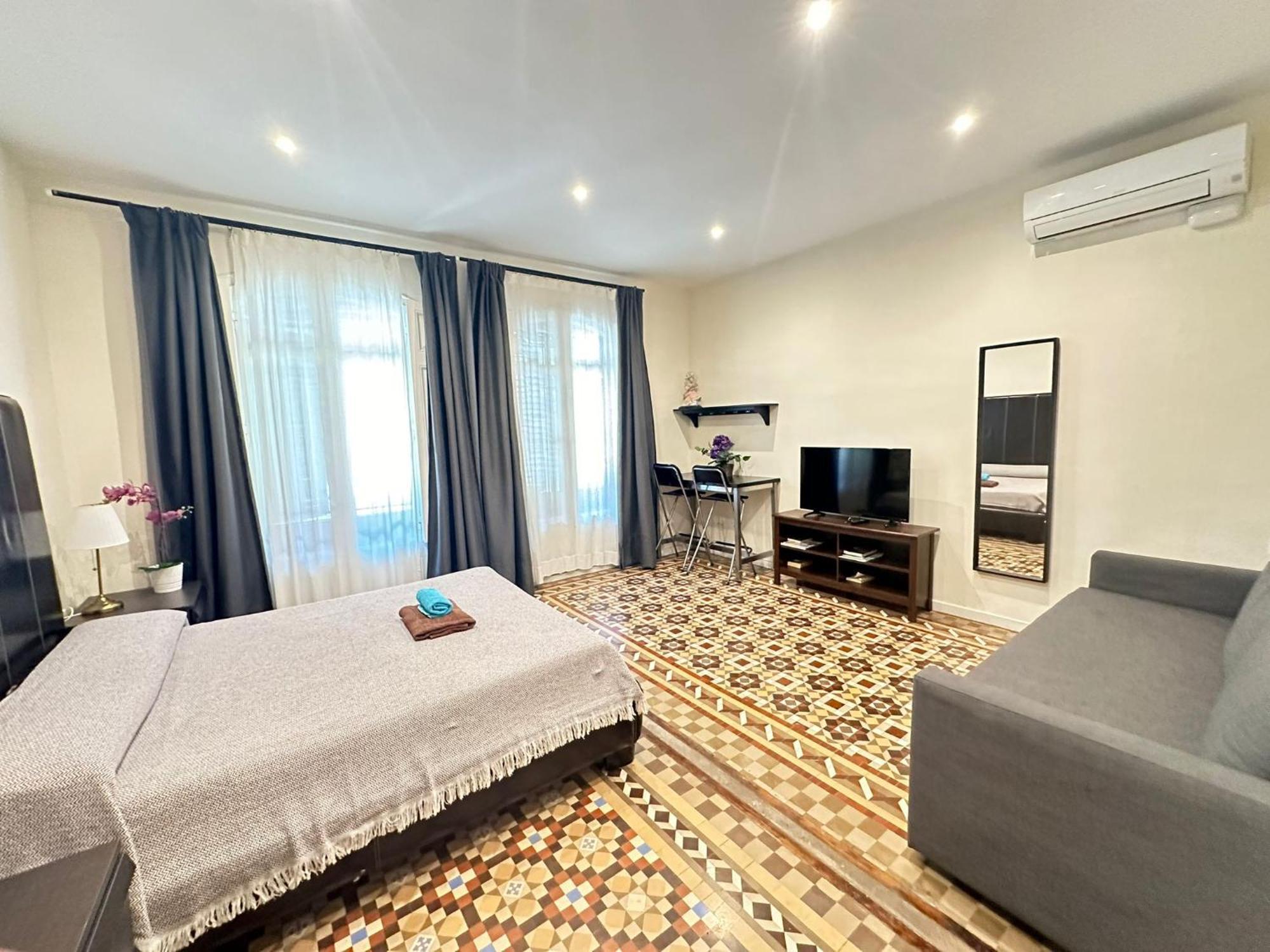 Rooms Balmes Barcelona Luaran gambar